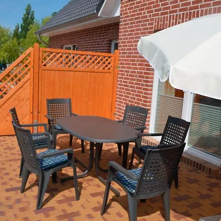Prázdninový dům Bauernhof Kleingarn-Landhus Reihenhaus Nr 23 Sulsdorf auf Fehmarn