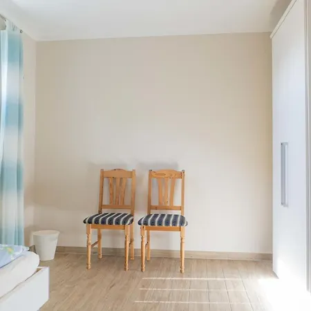 Prázdninový dům Bauernhof Kleingarn-Landhus Reihenhaus Nr 23